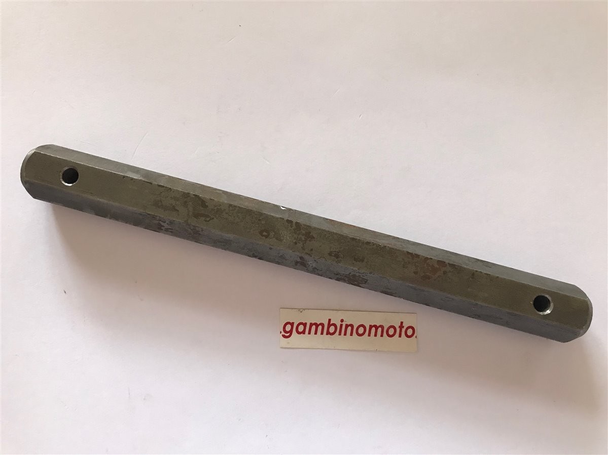 ASSE ESAGONO MOTOZAPPA ESAGONO mm27 INTERESSE FORI MM247