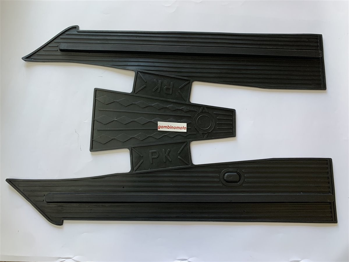 TAPPETO NERO PEDANA IN GOMMA VESPA PK 50 125 S - SS - ETS - AUTOMATICA
