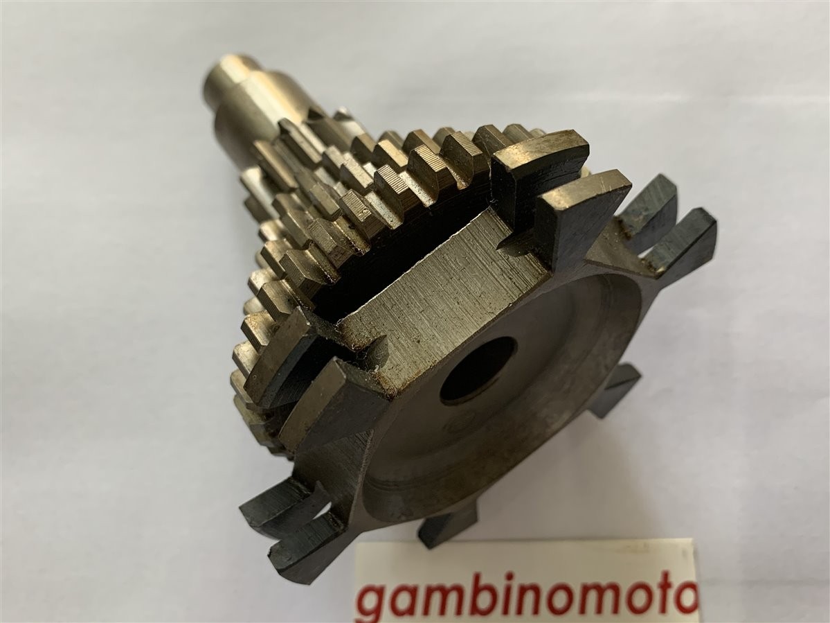 INGRANAGGIO QUADRUPLO PIAGGIO APE 500- 175/AD-400-150/AE-350-125AE0