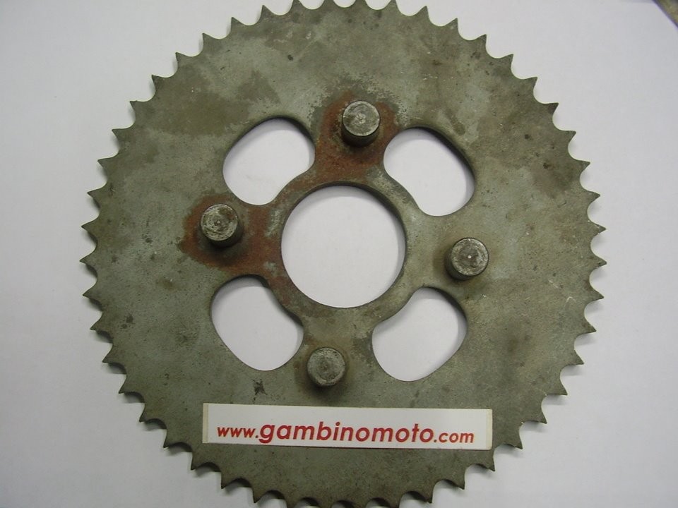 CORONA MOTO 125CC MODELLO 319 DENTI Z 36  FONDO DI MAGAZZINO 