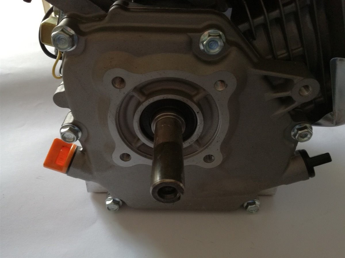 MOTORE BENZINA ZBM390  L3 4 TEMPI ZANETTI DA 13 HP ALBERO CILINDRICO  VERSIONE MOTOZAPPA BETONIERA