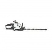 Tagliasiepi con motore a 2 tempi da 24,5 cc equipaggiato con lama a doppia azione da 60 cm e impugnatura girevole a 180° con 3 posizioni.  MOTORE A 2 TEMPI DA 24,5 CC (0,85 KW)  IMPUGNATURA ROTANTE A 180° A 3 POSIZIONI  LAMA A DOPPIA AZIONE DA 60 CM  DIST