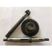 COPPIA CONICA PIU' ALBERO PORTA FRESA MOTOCOLTIVATORE VALPADANA VMC18 DENTI PIGNONE 9 DENTI CORONA 34