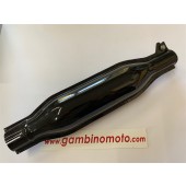 Silenziatore corto con parapioggia adattabile a rif. CNH 580710, diametro 46 mm  APPLICAZIONI   DAL FIAT 250, 30,300,350,40,420,440,   45.66,450,455,470,474,480,50,500,55.65, 55.66, 570  , 60.65,60.66,640,670,680,70,70.65,70.66,780,80.60,80.65,80.70   250