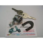 SERRATURA COFANO LATERALE VESPA 125 VNB1 VNB2 VNB3 VNB4 VNB5 VNB6